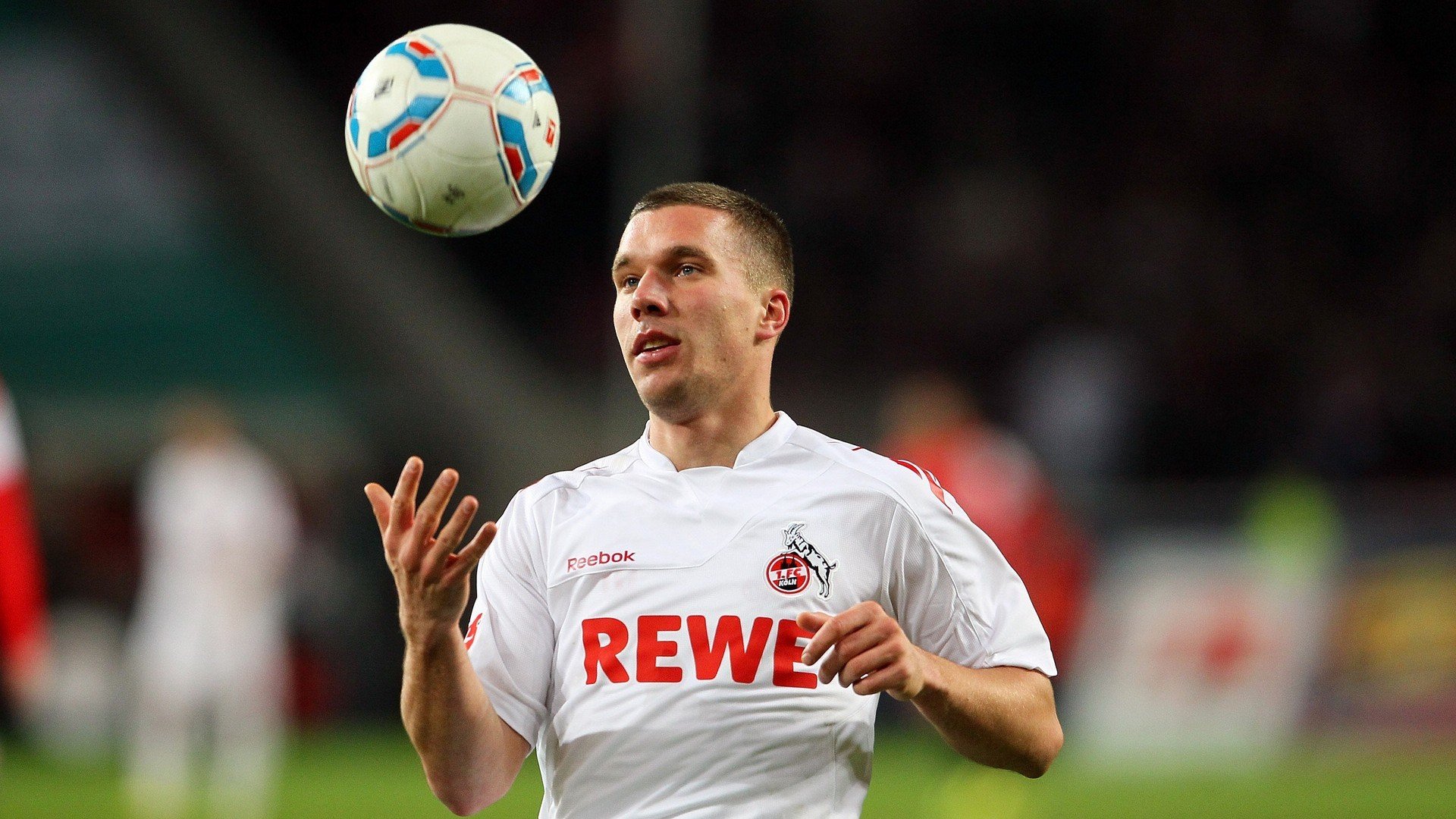 西甲传奇再现：明星突破防线的精彩瞬间，西甲明星都有哪些